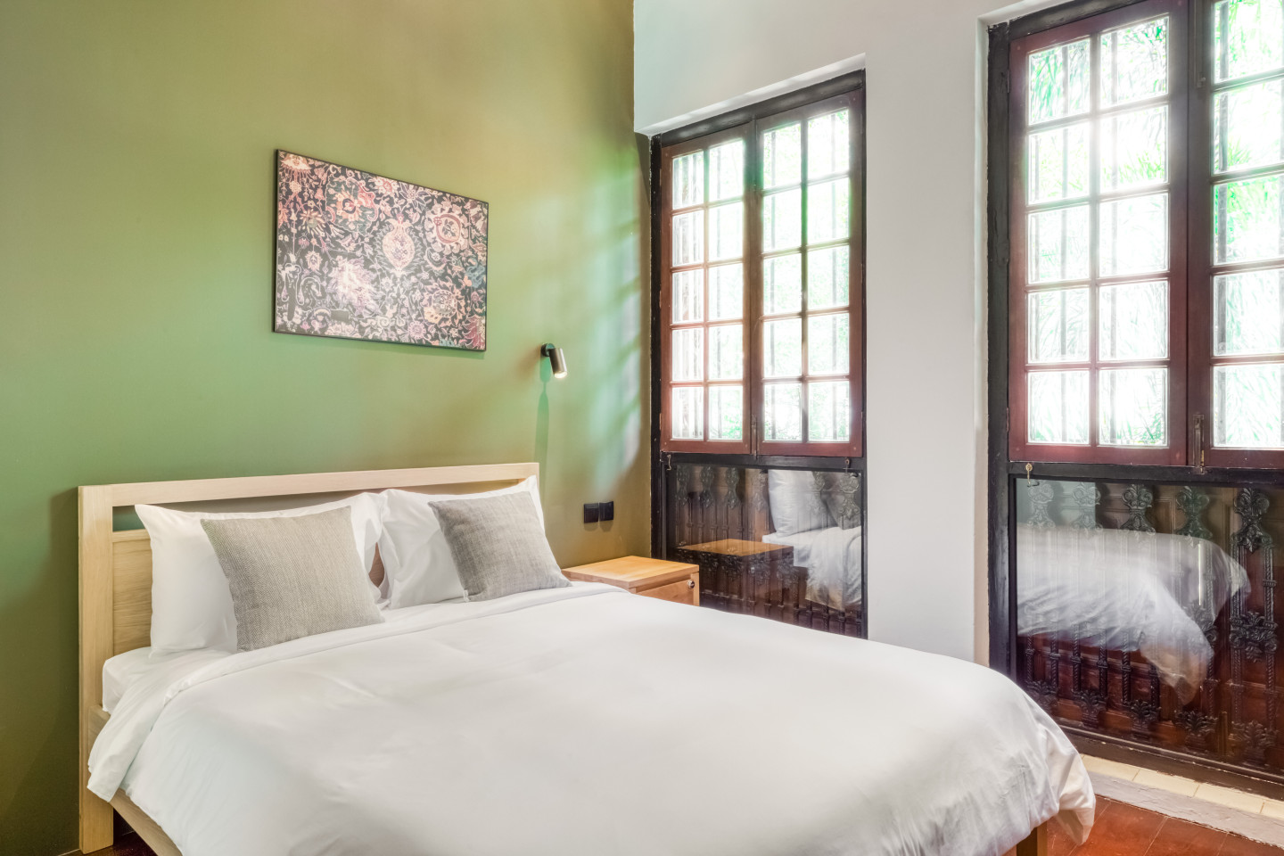  Private Regular Room With Shared Bathroom  -  Modern Luxury Complex - Incl. Terrace near Paragon Shopping Centre  - Gallery -  24