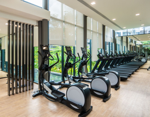 Stunning Modern Complex w/ Gym in front of Alexandra Canal Water Play Area