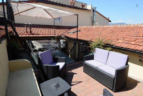Charming twin ensuite bedroom close to Basilica di Santa Maria Novella - Gallery - 9