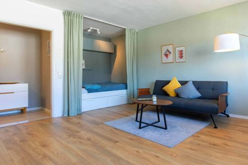 City-Apartment mit Sonnenbalkon