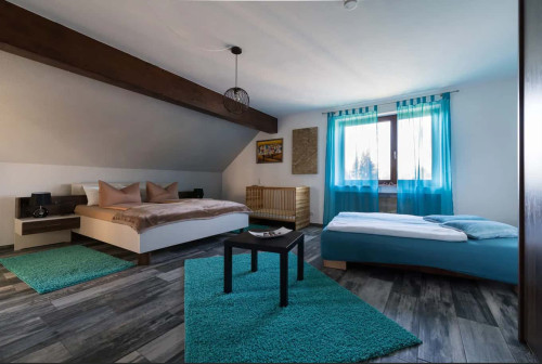 Geschmackvolle und geräumige Wohnung mit drei Zimmern sowie Loggia und Einbauküche in Friedrichshafen - Gallery - 8