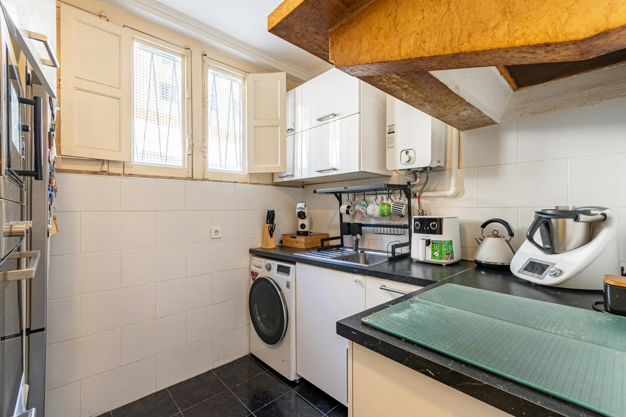 Avenida Infante Santo, Lisbon