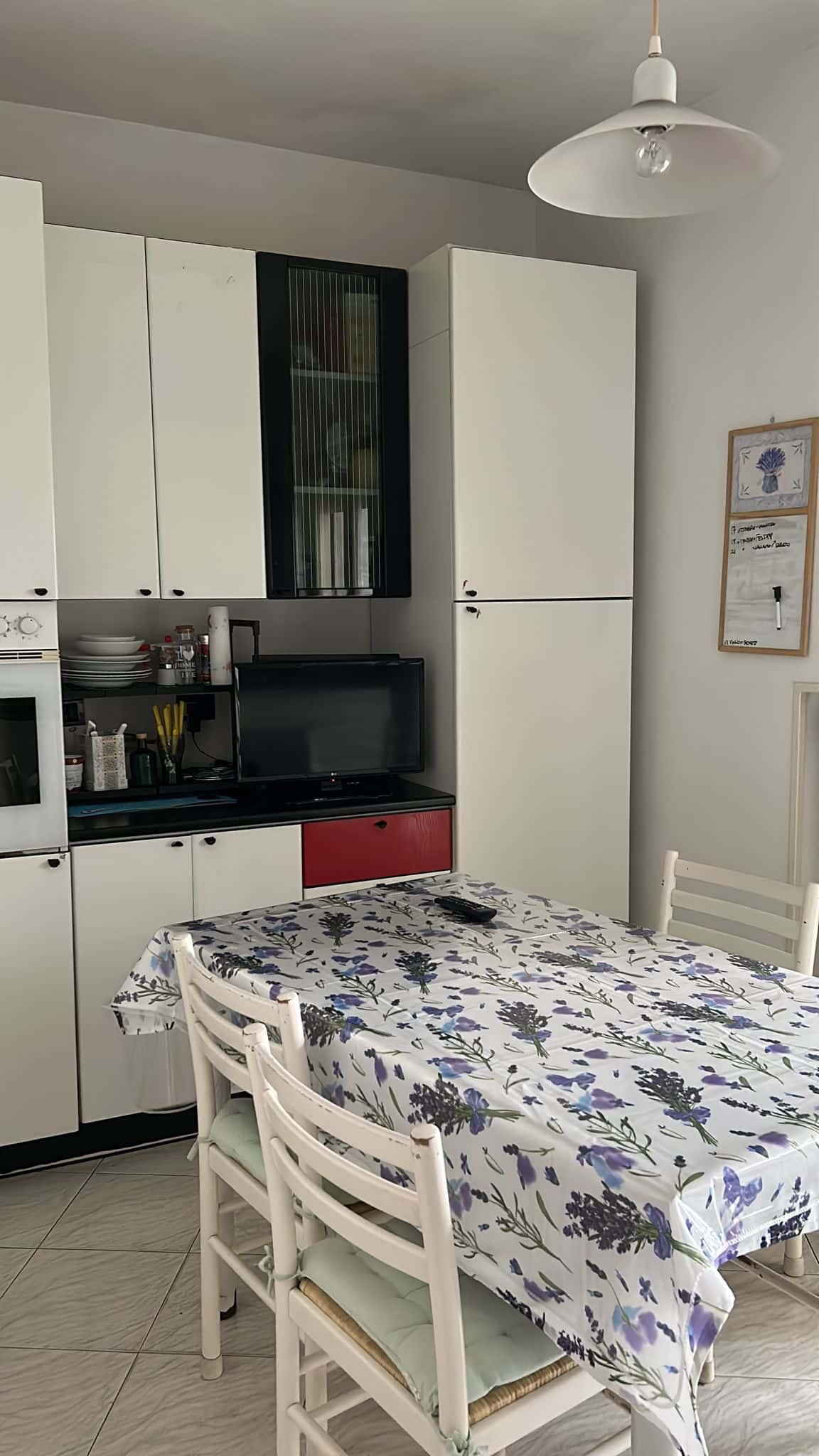 Una Stanza In Affitto Per Studentesse E Lavoratrici - 2