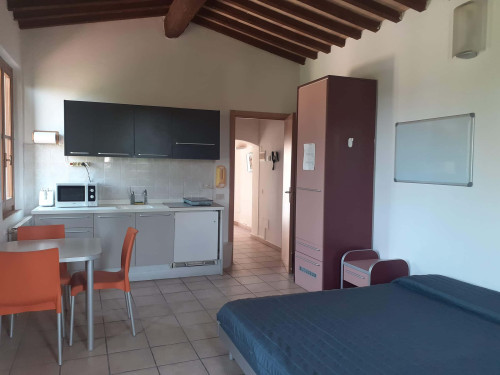 Posto letto in Trilocale Siena
