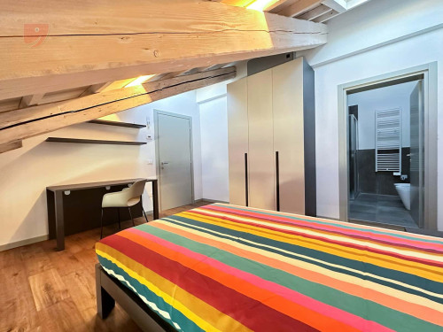 Room in Via Montebello, Ferrara for 140 m² with 5 bedrooms