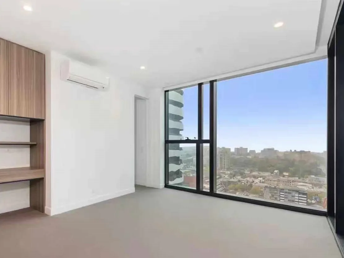  2 Bedroom 1 Bathroom  -  Melbourne - CBD  - Gallery -  6