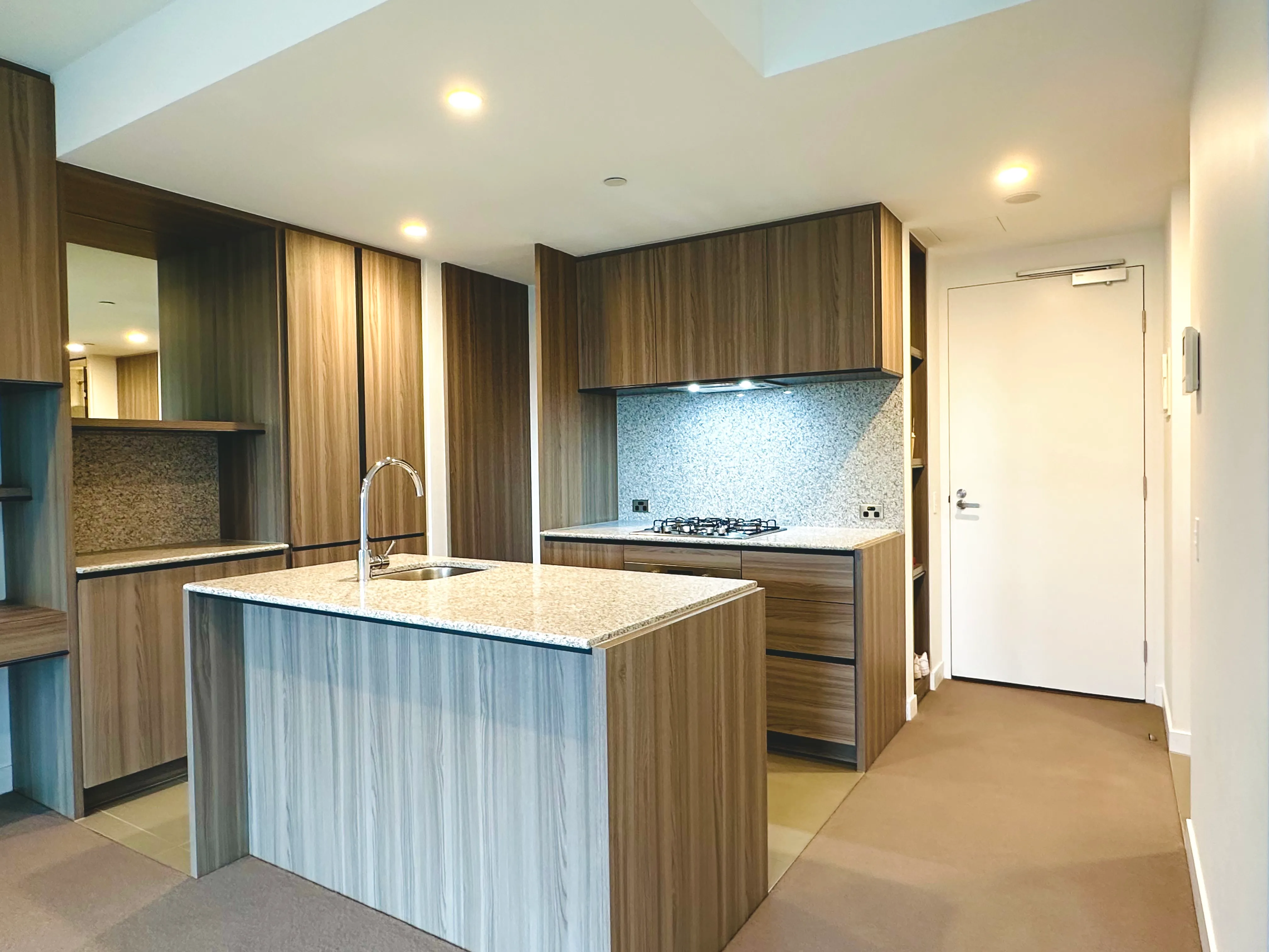  2 Bedroom 1 Bathroom  -  Melbourne - CBD  - Gallery -  8