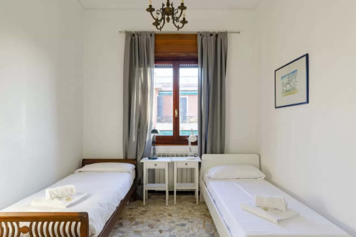 Apartment in Genoa - Gallery - 6