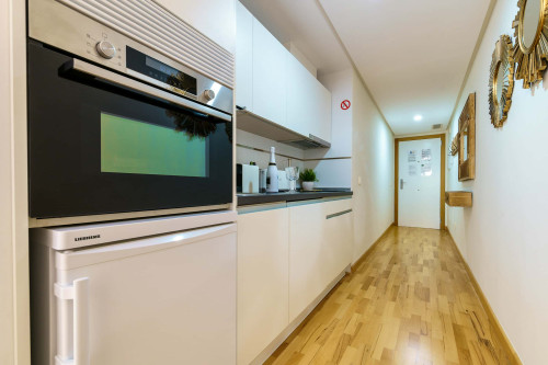 Calle Juan de la Encina