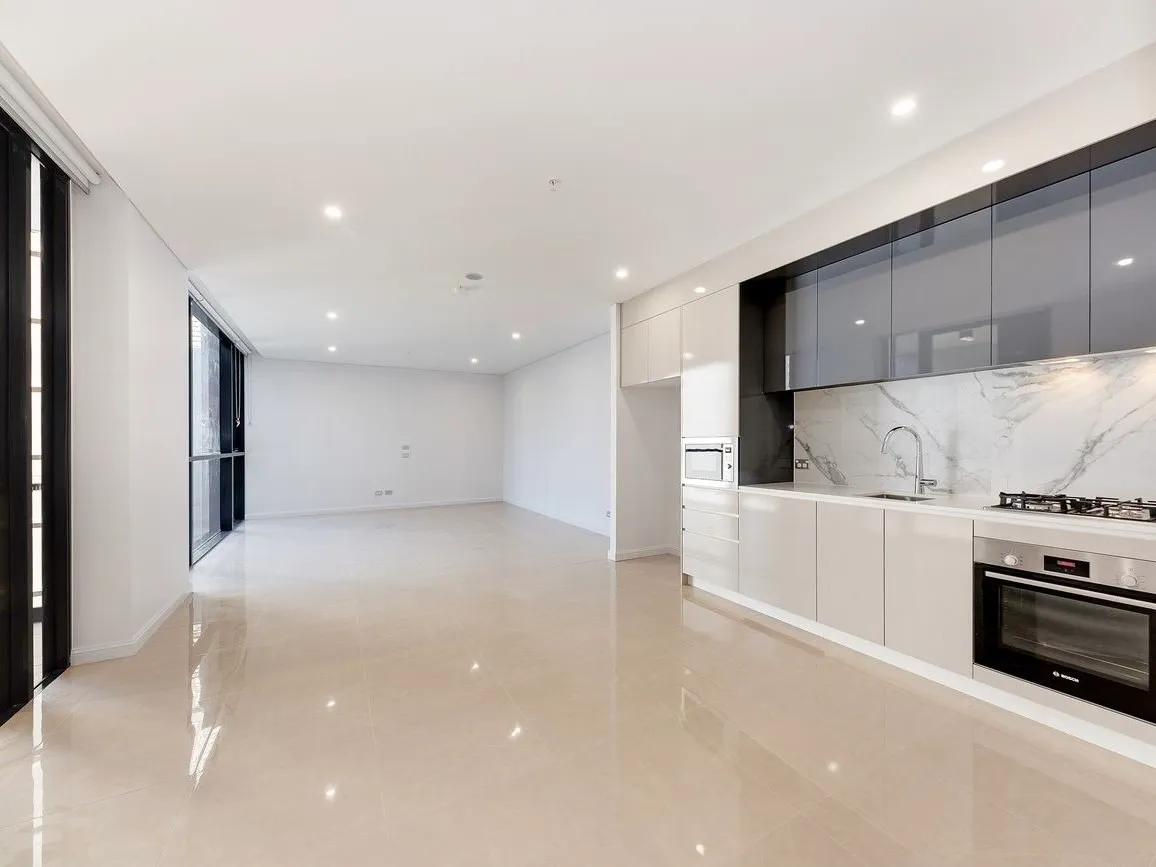  1 Bedroom 1 Bathroom  -  Melbourne - Clayton  - Gallery -  4