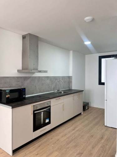 Habitación en calle Bresca M241