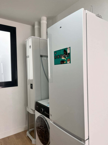 Habitación en calle Bresca M241