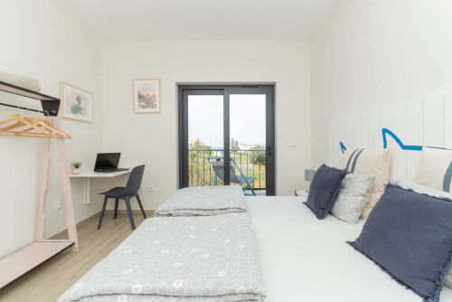 Double room with Balcony and Private Bathroom in Ericeira