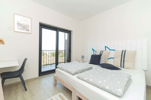 Double room with Balcony and Private Bathroom in Ericeira