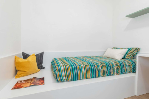 Room in Via Armari, Ferrara for 47 m² with 3 bedrooms
