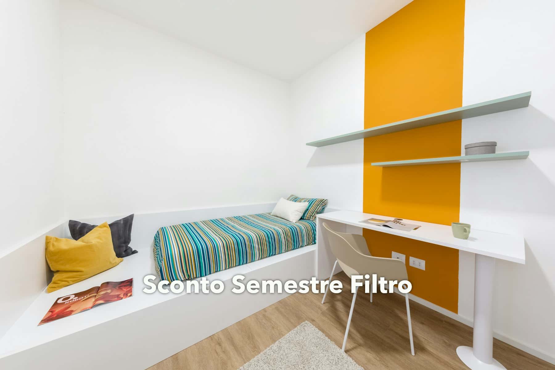 Room In Via Armari, Ferrara For 47 M² With 3 Bedrooms - 1