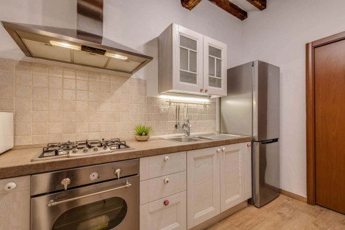Laurel Apartment