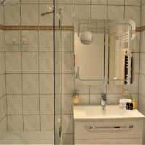 Charmante 2-Zimmer-Wohnung: Stilvoll möbliert, perfekt ausgestattet und bereit für Ihren neuen Alltag **** - Gallery - 43