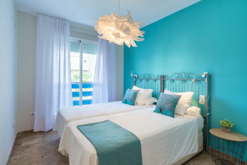 Lux Beach Pool - Gallery - 12