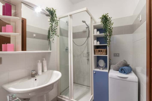 Studio con terrazzo nei pressi dell'università