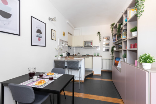 Nice and Cozy Apartment in Crocetta  - Gallery -  5