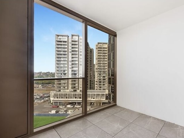  1 Bedroom 1 Bathroom  -  Parramatta - Western Subs  - Gallery -  4