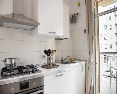 Stanza in VIA FINALMARINA