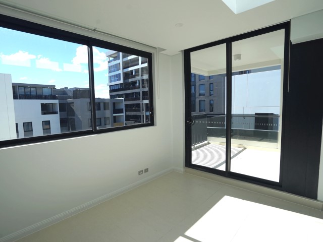 1 Bedroom 1 Bathroom - Rosebery - Eastern Subs - Gallery - 2