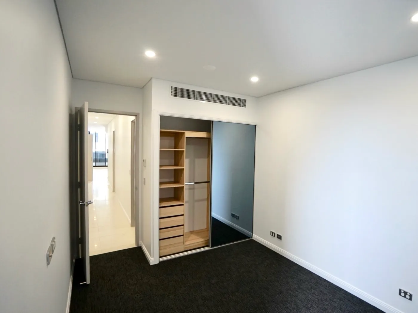  2 Bedroom 2 Bathroom  -  Rosebery - Eastern Subs  - Gallery -  2