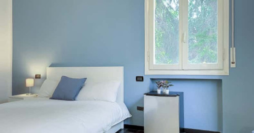 Room 25