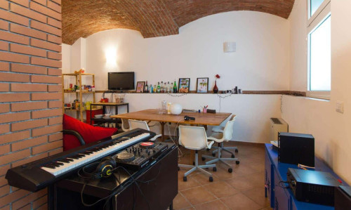 SOLUZIONE IMMOBILIARE PER 4 PERSONE