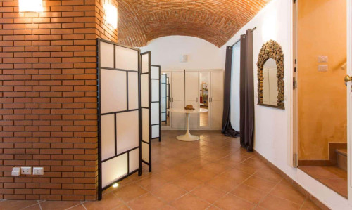 SOLUZIONE IMMOBILIARE PER 4 PERSONE