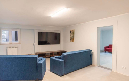 Private Room in Via di Carcaricola