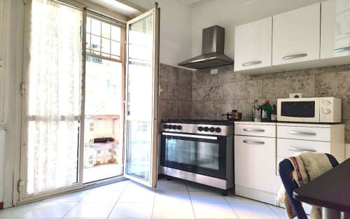 Private Room in Viale Tirreno