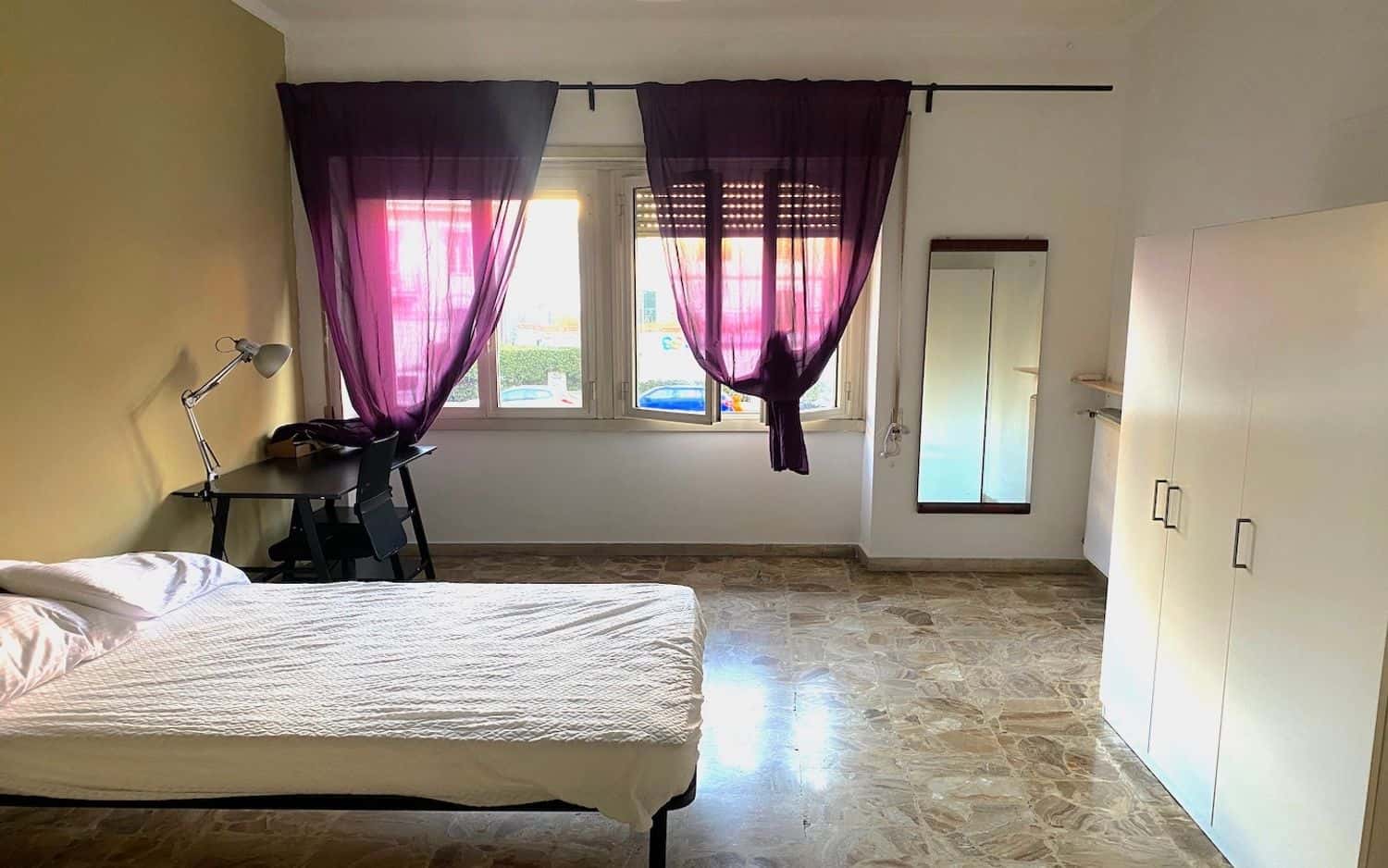 Private Room In Viale Tirreno - Private Room in Viale Tirreno - Gallery - 1