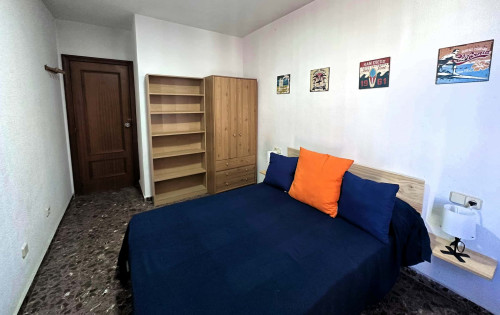 Calle Serreta H2 apt 12