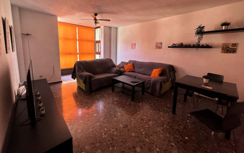 Calle Serreta H1 apt12