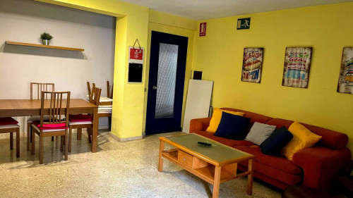 Calle Carlos III H3 apt3