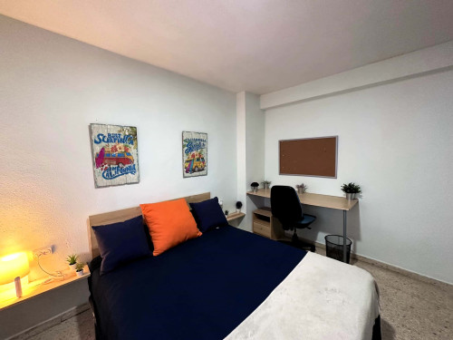 Calle Carlos III H1 apt3