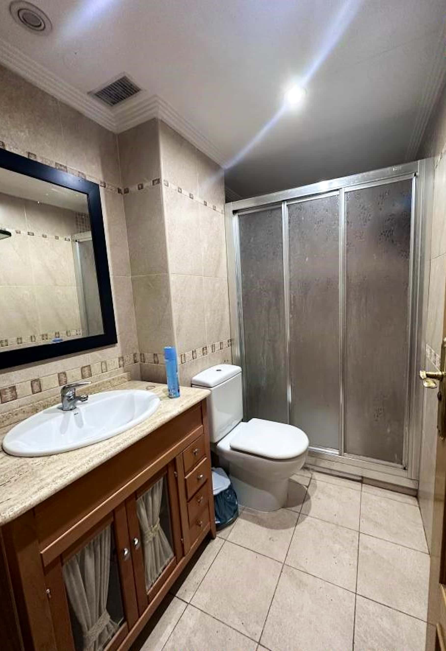 Calle Carlos III H3 Apt 2 - 4