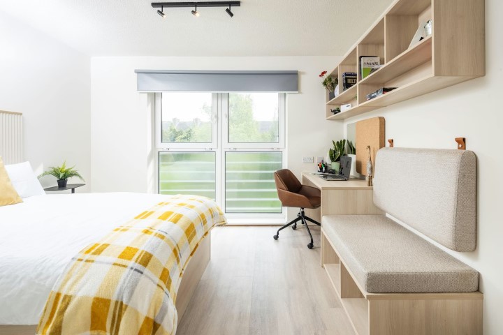  En-Suite Silver  -  The Railyard Roost  - Gallery -  5