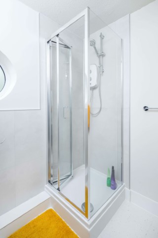  En-Suite Silver  -  The Railyard Roost  - Gallery -  3