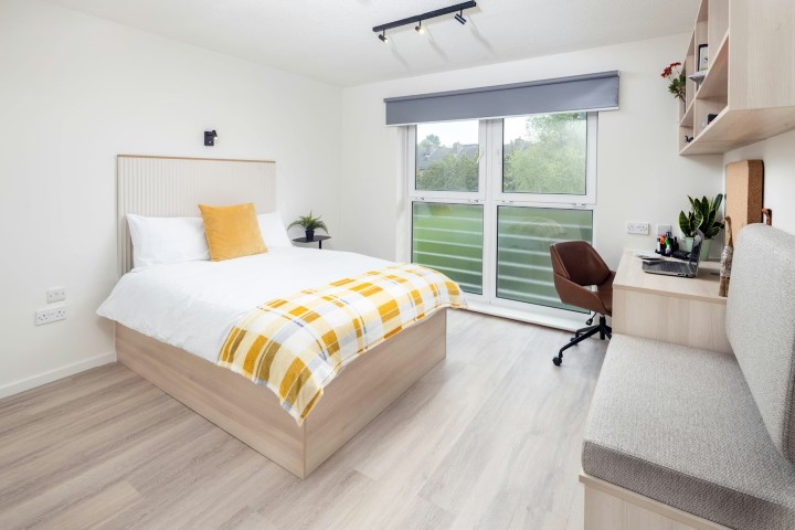  En-Suite Silver  -  The Railyard Roost  - Gallery -  1