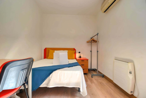 Habitación de 9 m² · cama de 135 cm · aire acondicionado · Getafe
