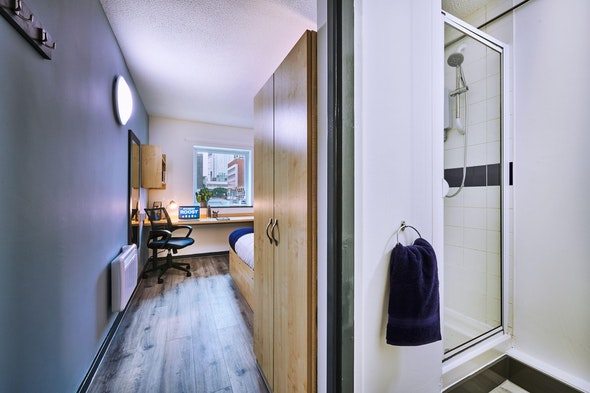  En-Suite Bronze  -  Capital Gate Roost  - Gallery -  4