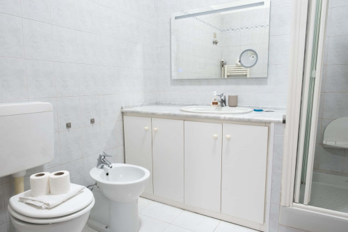 SUB 25 - Via Saffi 1 - 4th floor