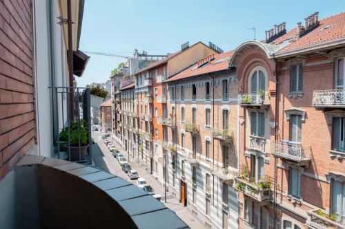 SUB 25 - Via Saffi 1 - 4th floor