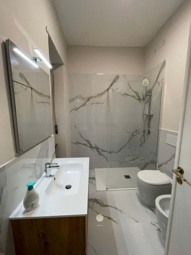 SUB A12 Piazza Della Repubblica 17 - 5th Floor