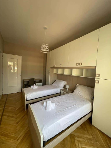 SUB A7 Piazza Della Repubblica 17 - 2nd Floor