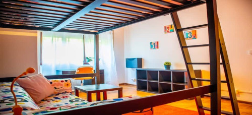 Via Alfredo Catalani, 39, 00199 Roma RM, Italy #L2 Letto 1